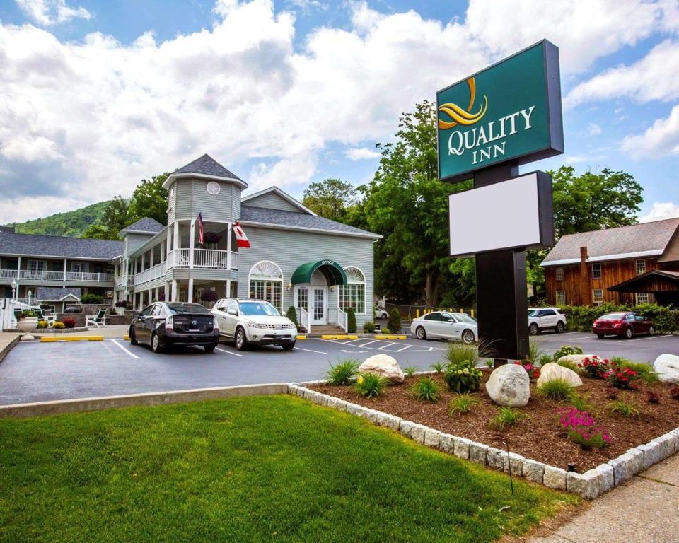 Quality Inn Lake George Main image 2